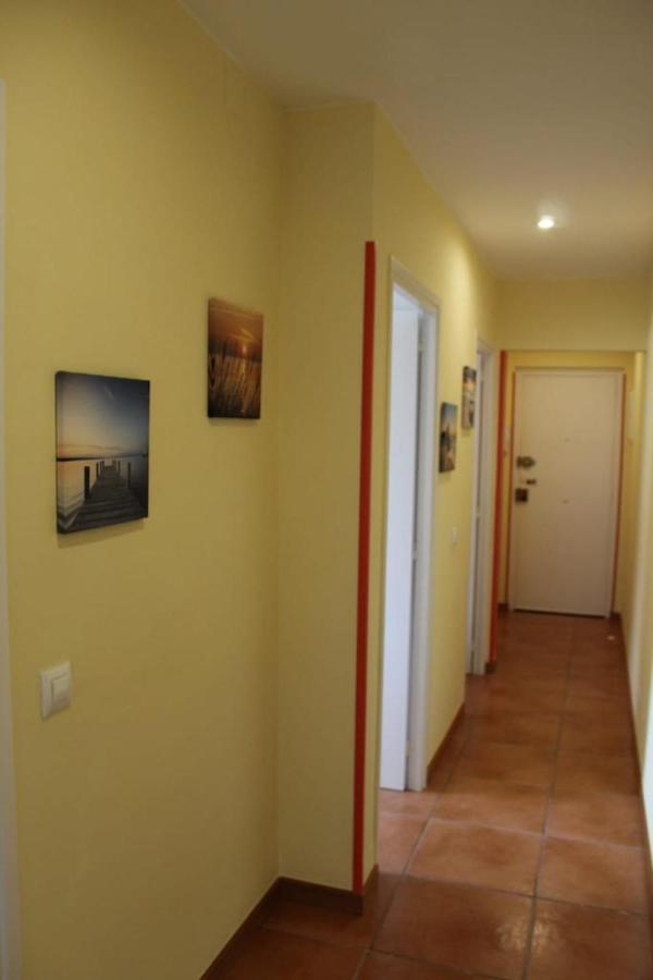 Apartaments Oller Centro Rosas Exterior foto